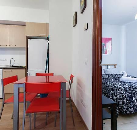 Mercado Anton Martin Apartment Madrid Luaran gambar