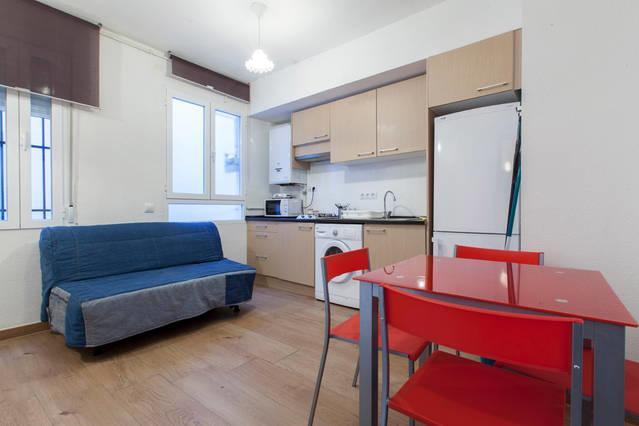 Mercado Anton Martin Apartment Madrid Luaran gambar